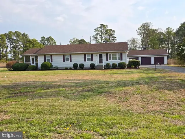 27030 Hearts Dr, Crisfield