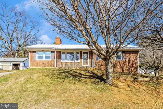 3648 Lander Rd, Jefferson