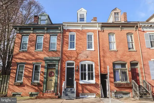 134 S Newberry St, York