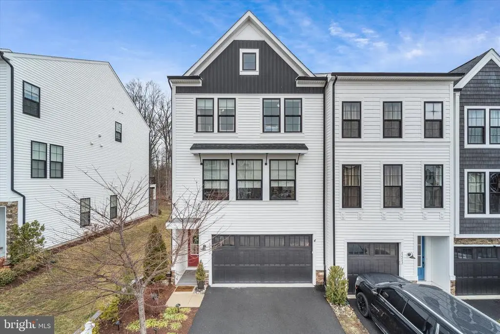 42240 Graves Mountain Ter, Chantilly