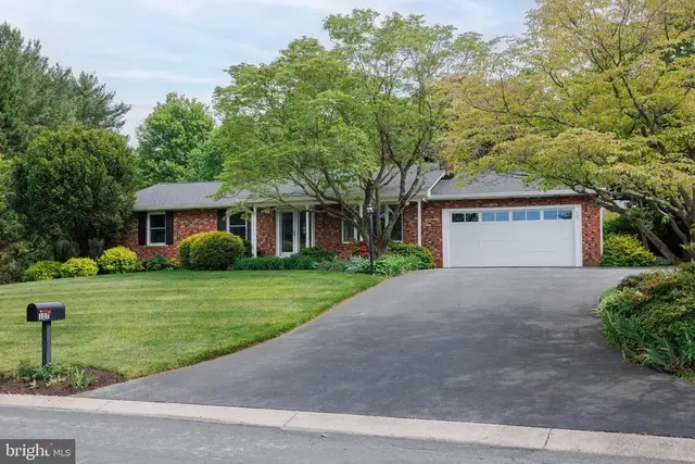 107 White Way, Sykesville