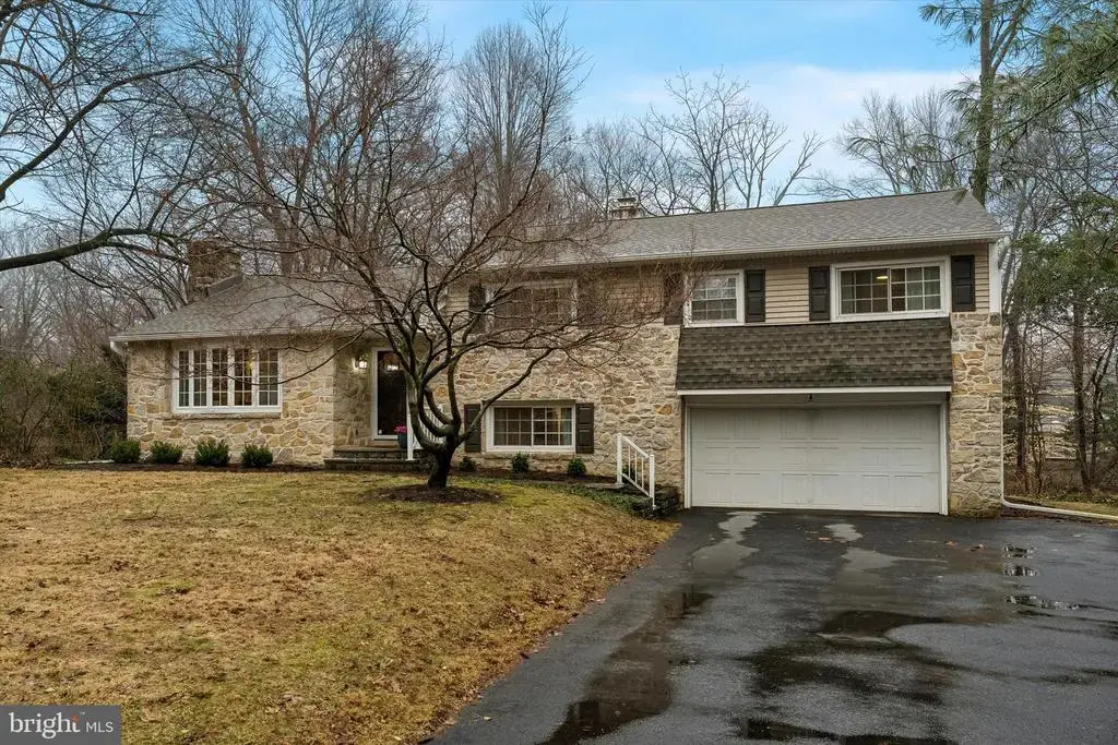 45 Creek Dr, DOYLESTOWN