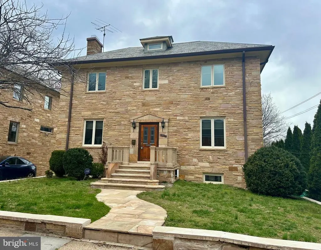 3007 Oliver St Nw, WASHINGTON
