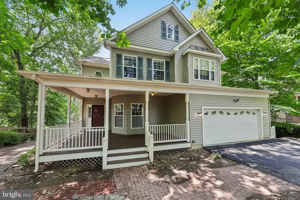 102 Richmond Cv, STAFFORD