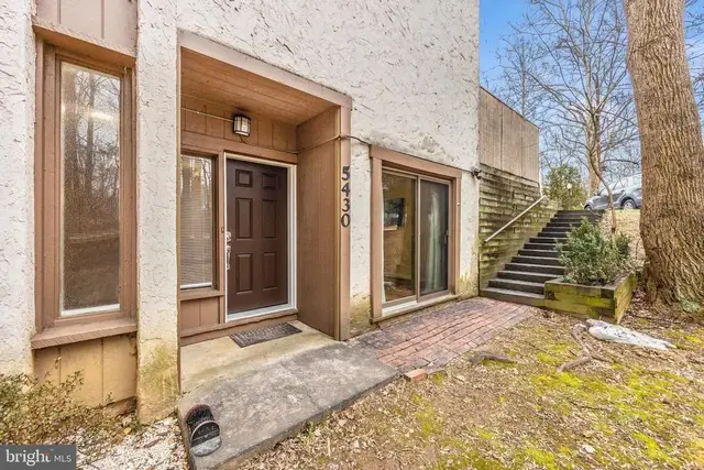 5430 El Camino #1 Ab, Columbia