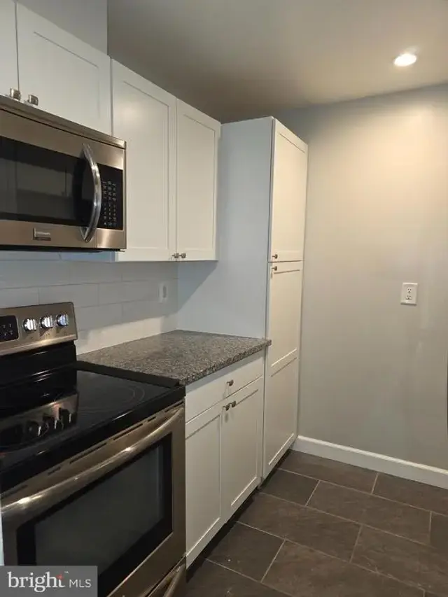 28 Allegheny Ave #1106, Towson