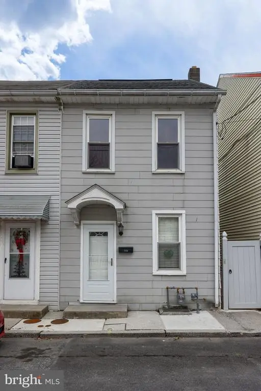 210 Guilford St, LEBANON