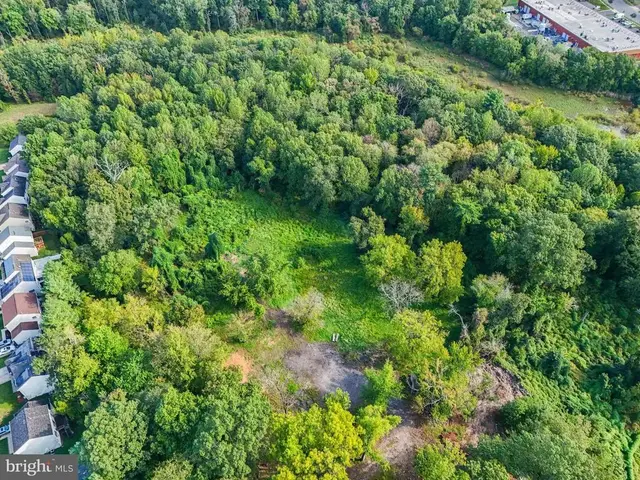 9310 Crandall Rd, Lanham