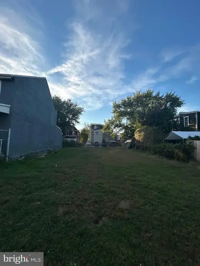 206 S 3rd St, Darby
