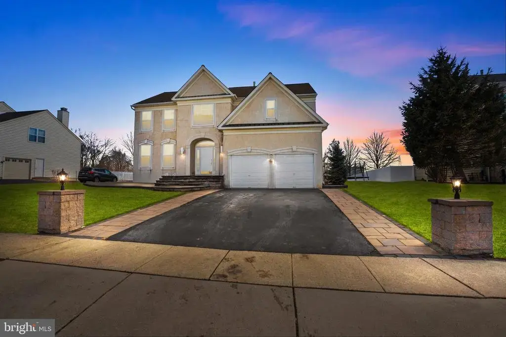 103 Tatham Rd, BENSALEM
