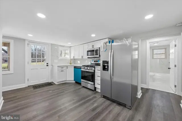 635 Stanton Christiana Rd, Newark