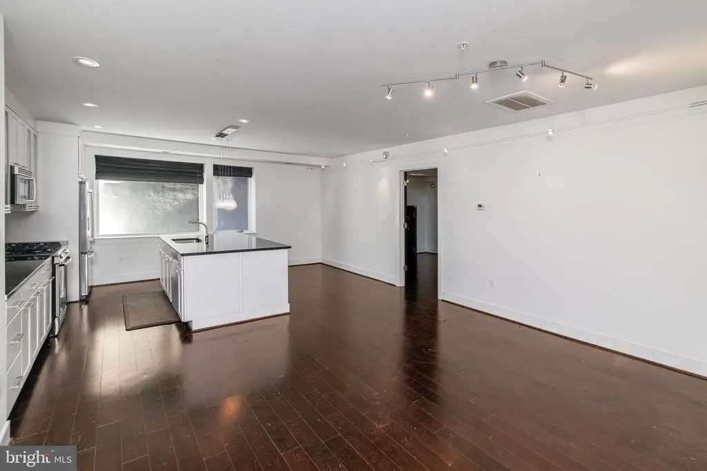 2360 Champlain St Nw #b2, WASHINGTON