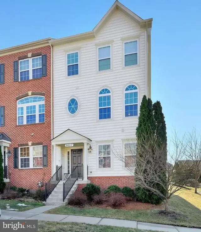 9657 Atterbury Ln, Frederick