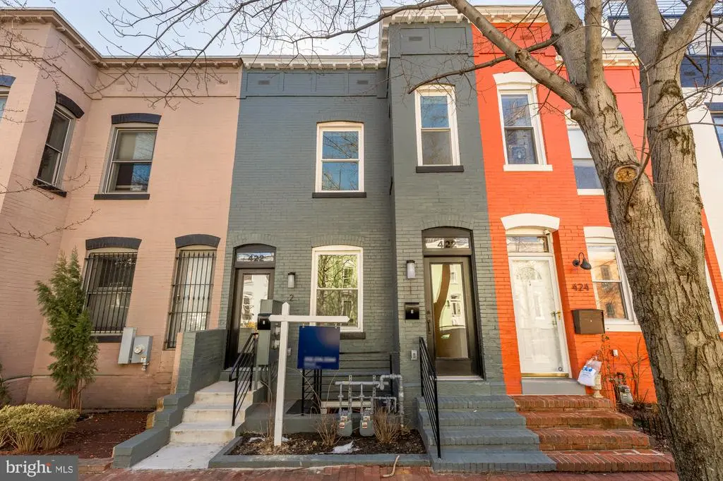 422 Warner St Nw #1, WASHINGTON