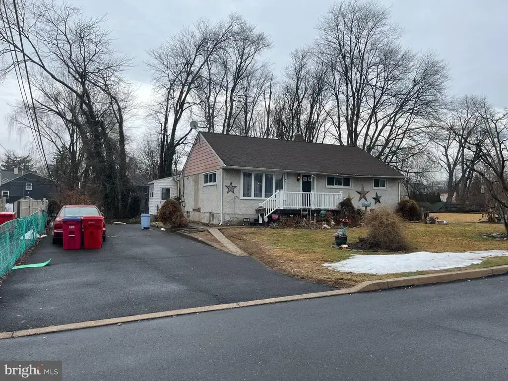 473 3rd Ave, WARMINSTER