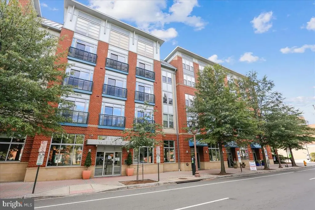 1800 Wilson Blvd #227, ARLINGTON