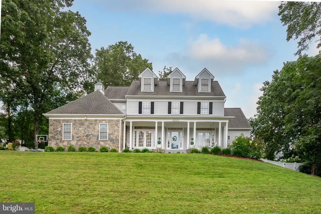 8825 Stolen Moments Ter, FAIRFAX