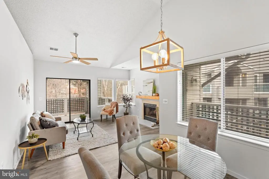 11731-e Summerchase Cir #1731e, RESTON