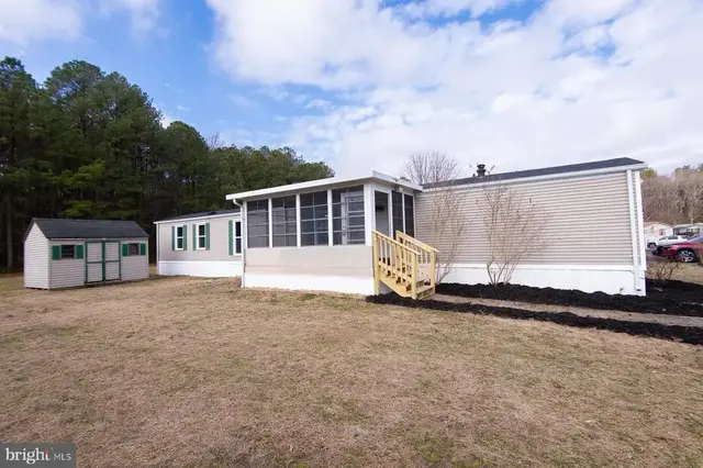 460 Long Branch Rd #45819, Seaford