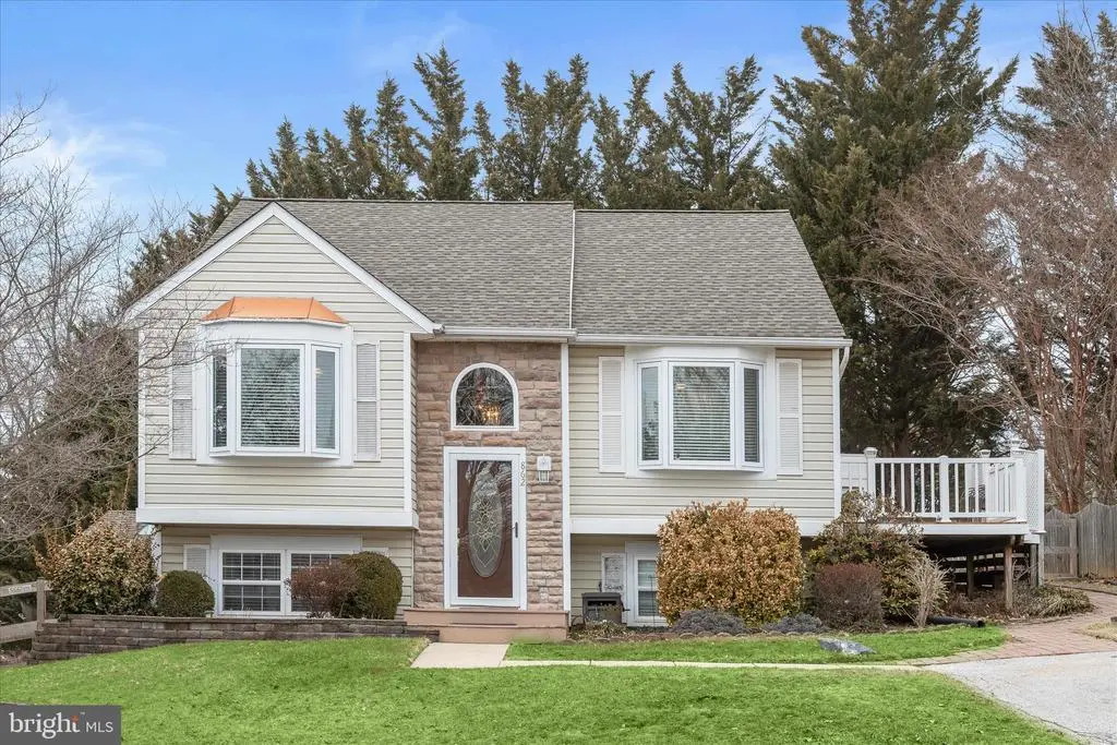 862 Elmwood Ct, Westminster