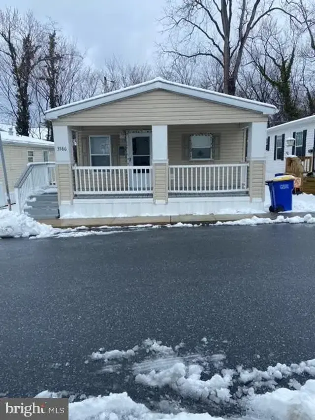 3586 Mobile Rd, Harrisburg