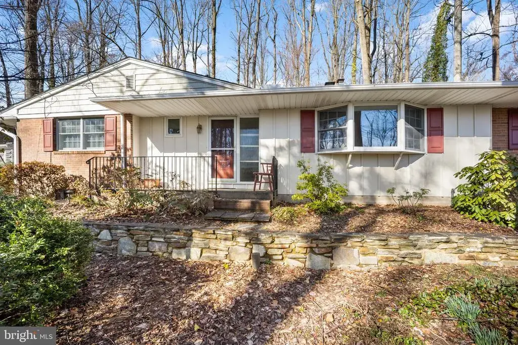 105 Vernon Ln, YARDLEY