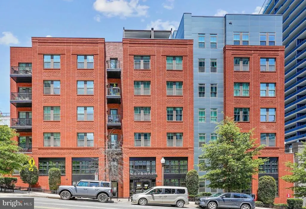 1411 Key Blvd #609, ARLINGTON