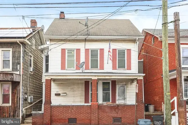 402 Broadway, Hanover