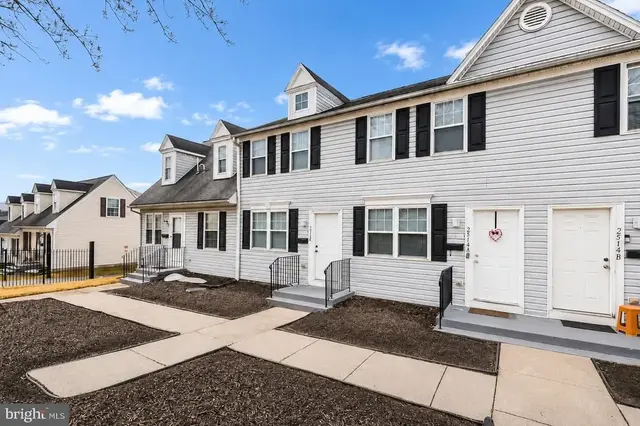 2512 Kent Village Dr, Landover