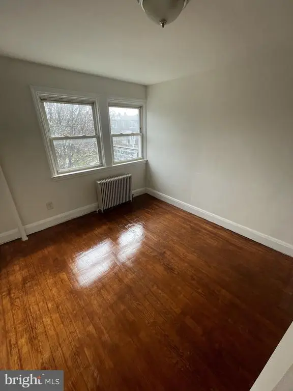 100 Willow Spring Rd, Dundalk