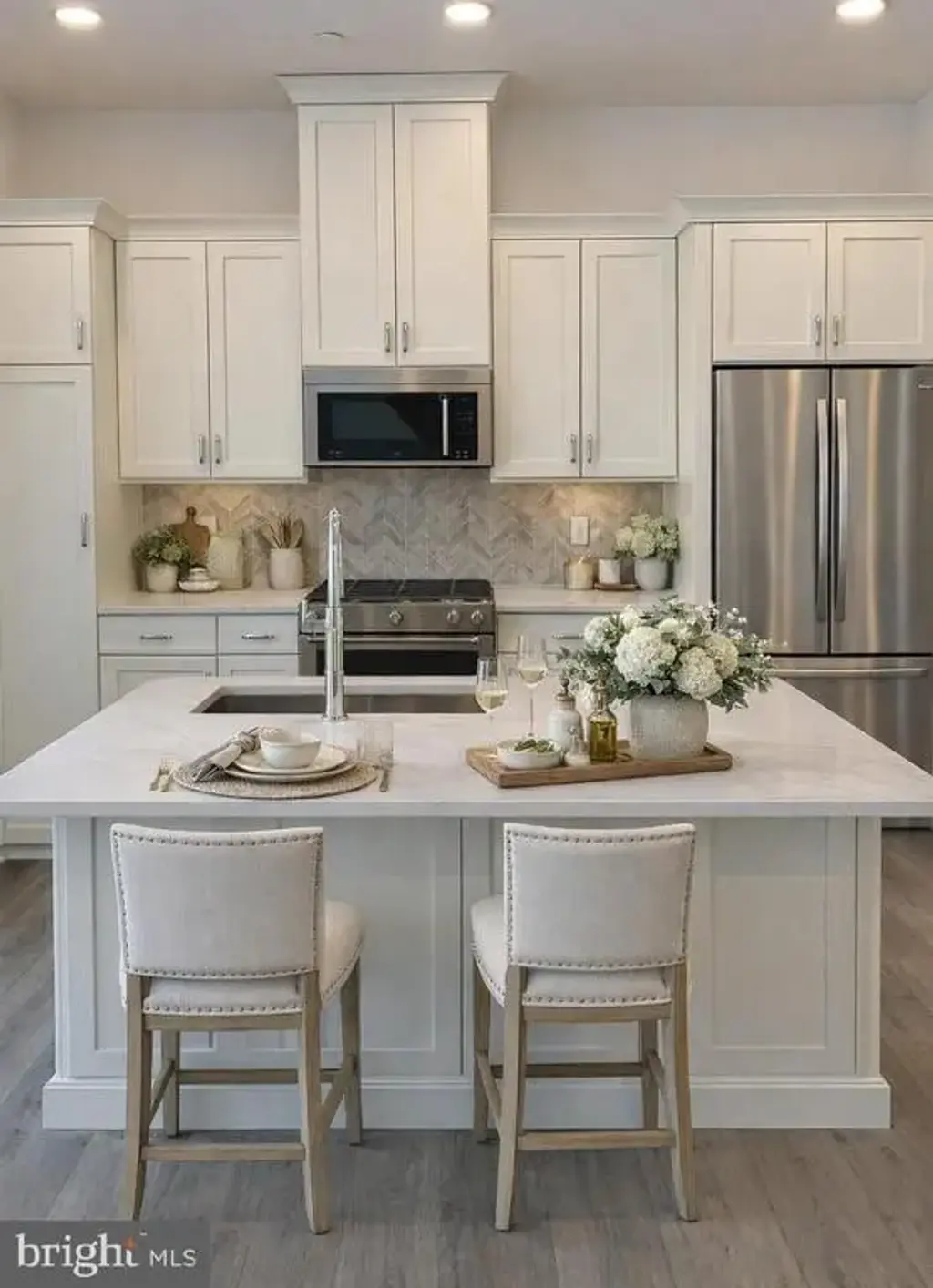 6 Oakwood Ln, SELLERSVILLE