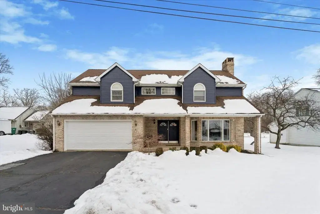 527 E Ravine St, LANGHORNE