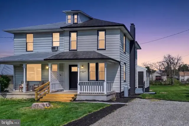 1951 Park St, Dover