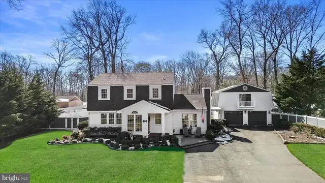 908 Spruce Ave, Milford