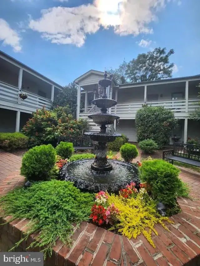 10 W All Saints St #205, Frederick