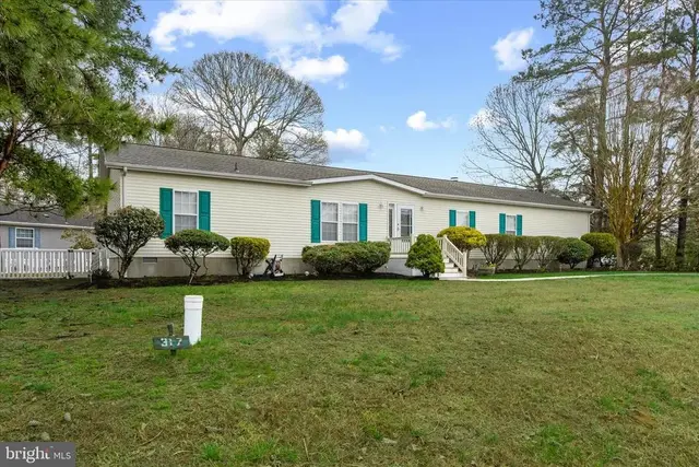 35017 Salem Ct, Lewes
