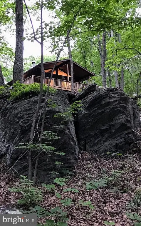 4562 Quail Run Dr, MARSHALL