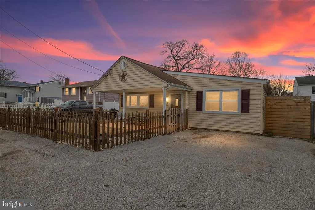 762 208th St, Pasadena