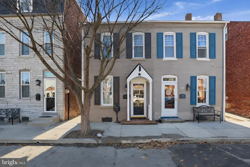 46 S 8th St, COLUMBIA