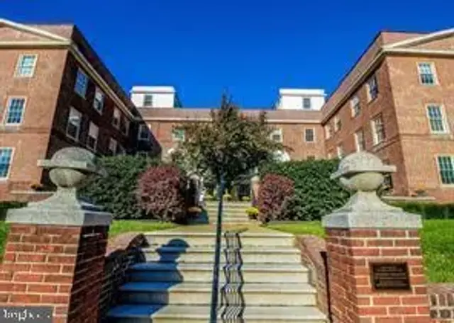 711 N Broom St #4, Wilmington