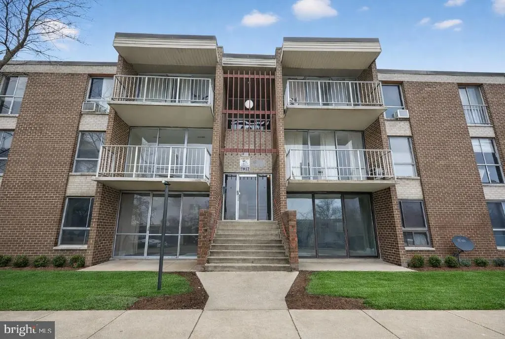 7957 Riggs Rd #11, Hyattsville