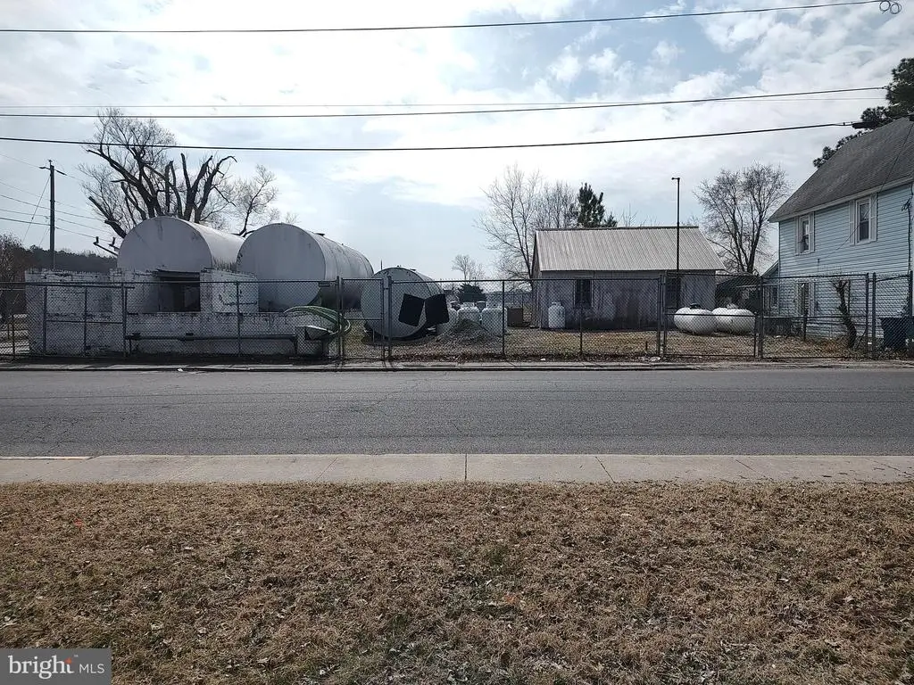 Corner Of 10 Th Street & Wolfe Street, LAUREL