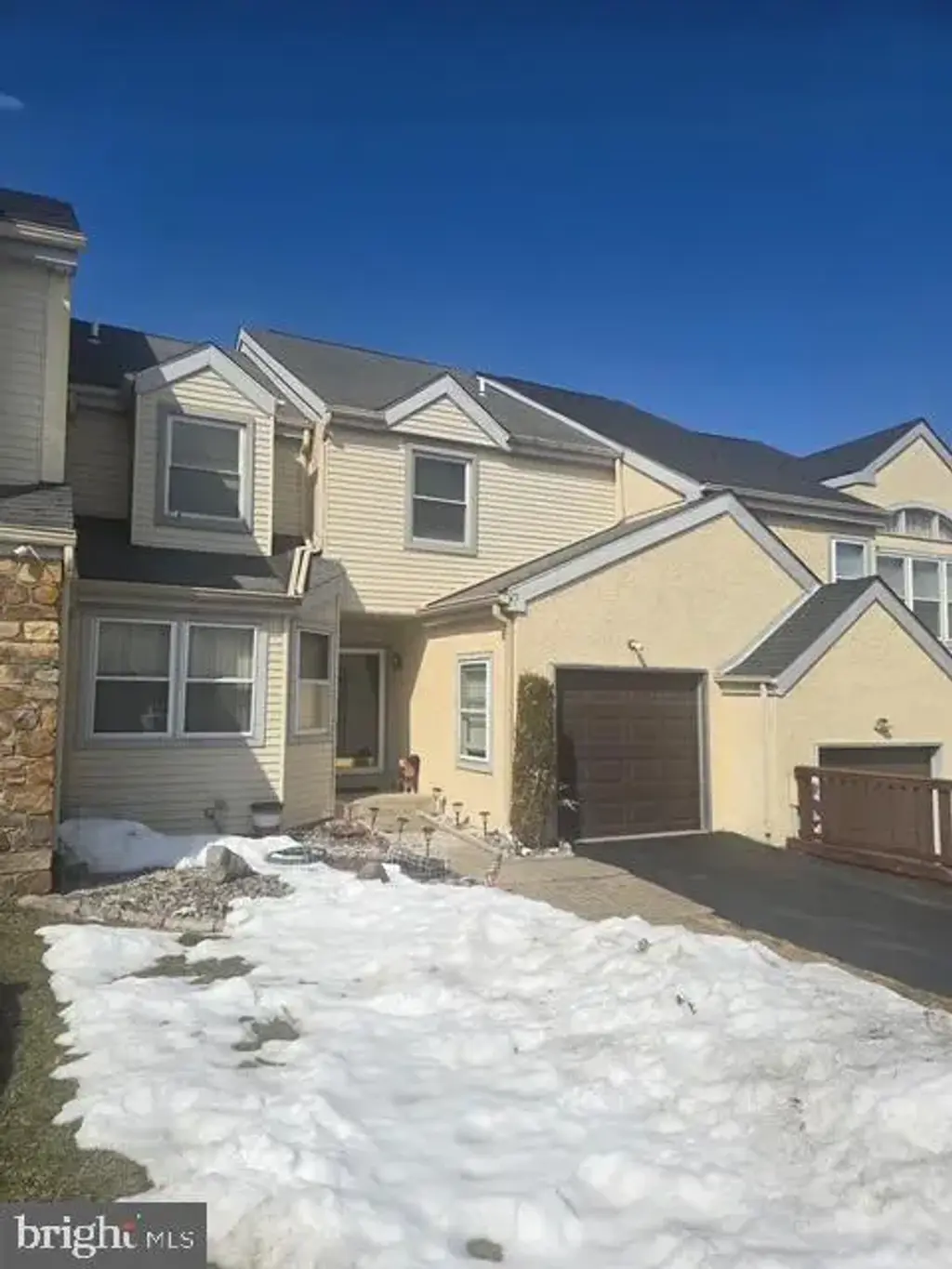 25 Bellwood Dr, FEASTERVILLE TREVOSE