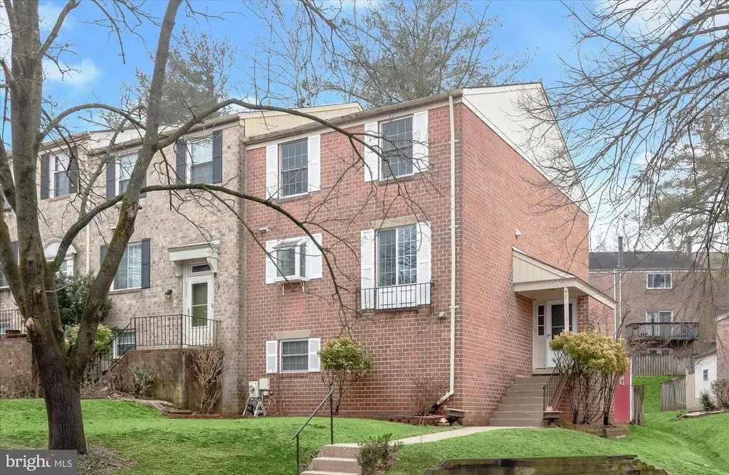 9811 Rainleaf Ct, Columbia