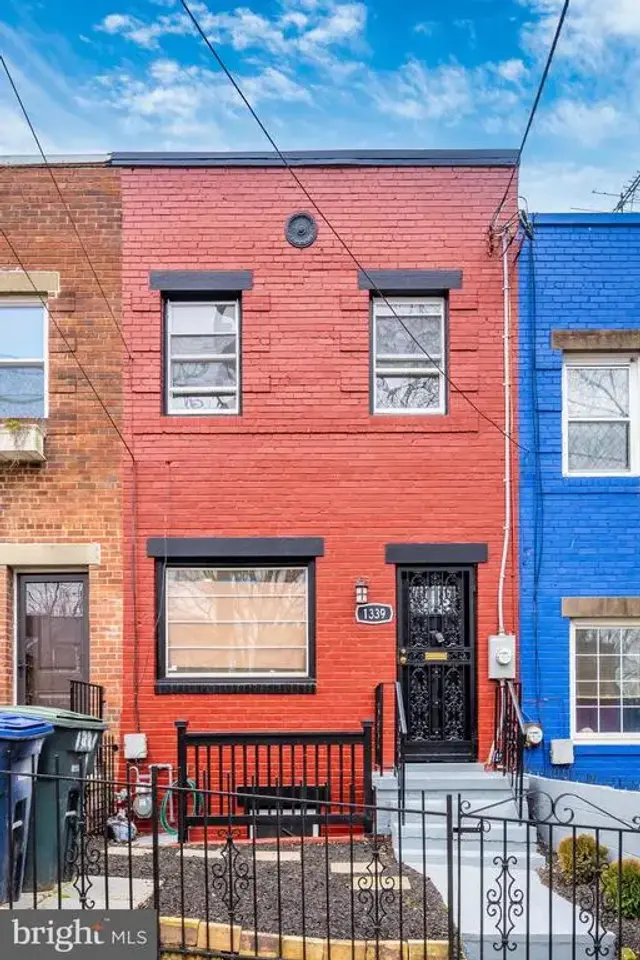 1339 Talbert Ter Se, Washington
