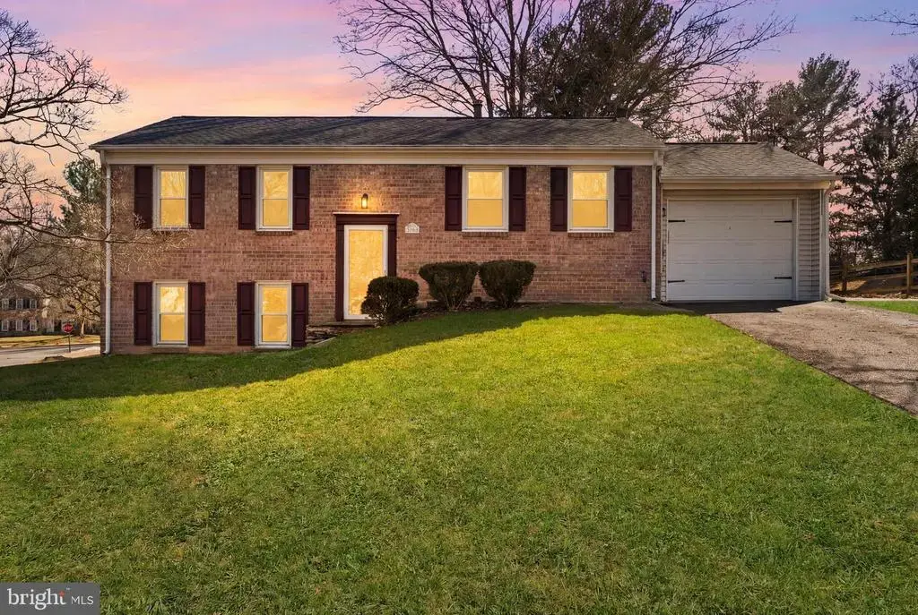 11200 Trippon Ct, NORTH POTOMAC