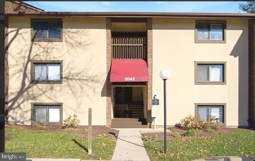 6035 Majors Ln #4 D10, Columbia