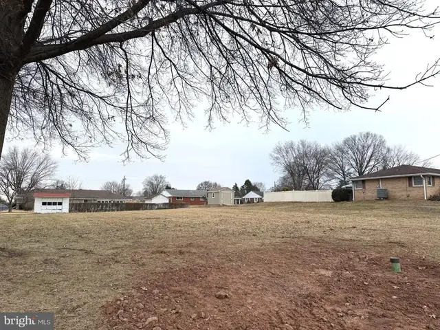 3471 Holly Rd, Dover