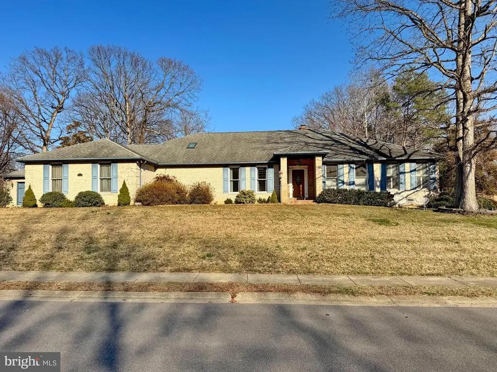 1020 Suffolk Dr, La Plata