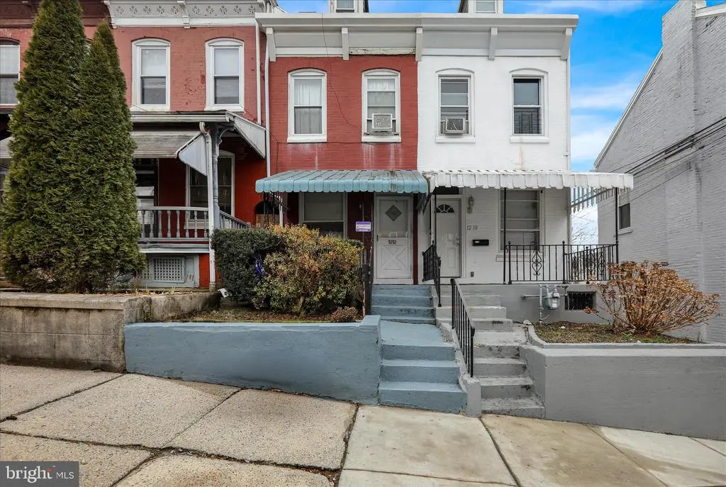 1212 Green St, READING